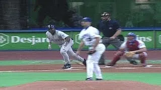 Tony Gwynn collects his 3,000th career hit