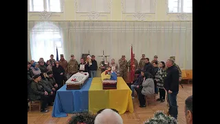 В Бердичеві попрощались одразу з двома захисниками України