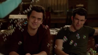 New Girl: Nick & Jess 2x10 #1 (Jess wants a bathtub)