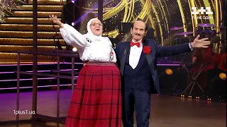 Григорій Чапкіс станцював з мамою Вєрки Сердючки – Танці з зірками 2020