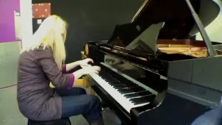 Valentina Lisitsa plays Rachmaninoff Prelude g minor Op.23 no.5, unprepared-i/t middle of interview