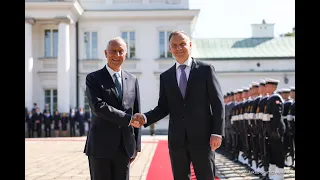 Belweder. Ceremonia oficjalnego powitania Prezydenta Portugalii przez Prezydenta RP Andrzeja Dudę