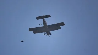 Paraprovoz ve Skutči 14.5.2016 - Antonov AN 2