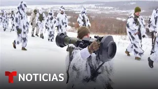 Rusia realiza ejercicios militares. EE.UU. en alerta | Noticias Telemundo