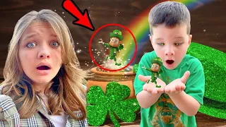 EASY LEPRECHAUN TRAP! Aubrey & Caleb make St. Patrick's Day box for leprechauns w/ hidden gold coins