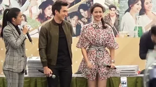 ญาญ่า ร่วมงานแจกลายเซ็นปฏิทิน ช่อง3 ปี 2561 [20-12-17]