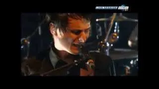 Muse - New Born live @ Le Trabendo Paris 2003