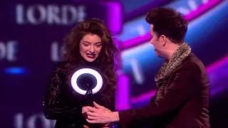 Lorde wins International Female Solo Artist | BRITs Acceptance Speeches