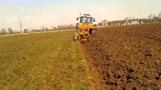 Fendt716 con trivomere moro aratri