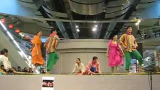 bayanihan dance co.in  Göteborg-tinikling