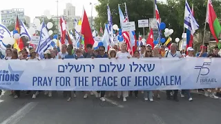 Supporters of Israel march on Jerusalem Day