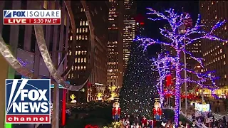 'The Five': The All-American Christmas Tree is back!