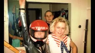 The Sugarcubes - Motorcycle Mama (Rubáiyát Elektra's 40th Anniversary 1990) [Remastered]
