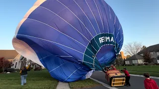 Balloon Lands in the Neighborhood! #lindstrand #remaxballoon #boltballoon #balloonohio