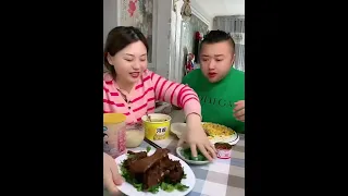 Husband And Wife Funny Eating Video #033 ||#wife #husband #eatingchallenge #eatingshow #mukbang