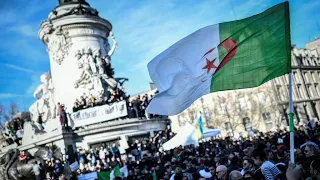 À Paris, la diaspora algérienne se mobilise en nombre contre un nouveau mandat de Bouteflika