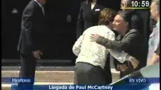 Llegada de Paul McCartney al Hotel en Lima (ALTA CALIDAD)