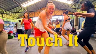 Kidi - Touch It | Chiluba Dance Class @chilubatheone