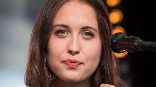 Alice Merton roots Vienna 01.07.23 Pink