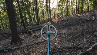 The Macabre Find - Fast Metal Detecting Action On Top Of A Hill!