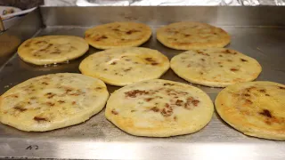 GORDITAS DE CHICHARRON PRENSADO