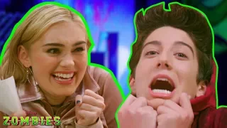 How Well Do You Know Your Co-Star Challenge😍 | ZOMBIES | Disney Channel