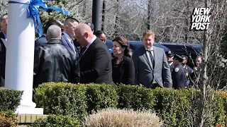 Gov. Hochul leaves wake for slain NYPD Officer Jonathan Diller after confrontation