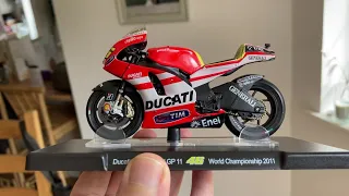 Valentino Rossi - Moto GP - Ducati Desmosedici GP11 2011