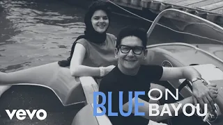 Roy Orbison, The Royal Philharmonic Orchestra - Blue Bayou (Lyric Video)