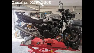 Yamaha XJR 1300, kontrola luzów zaworowych.