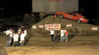 Truck Night at Yankee Lake 9-19-08 General Lee Jump