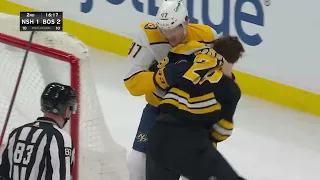 NHL Fight - Predators @ Bruins - McCarron vs Forbort - 15/01/2022