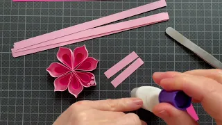 How to make flowers. Quilling paper art.