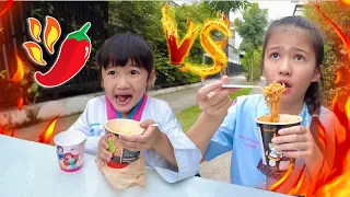 ออมเล็ตตาหามาม่าเผ็ดเกาหลี แข่งกินกับน้องเฌอเบ็ท | ออมเล็ต เฌอเบ็ท