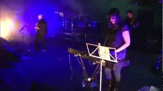 New Order - 5 8 6 (live at UMF Brazil 2011)