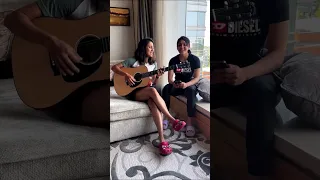 Jemimah Rodrigues and Harleen Deol jamming on a new Punjabi Song #ytshort 🤩