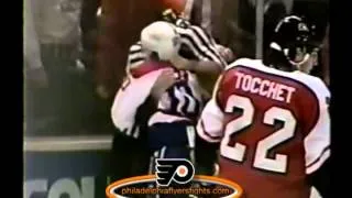 Apr 12, 1988 Peter Zezel vs Kelly Miller Philadelphia Flyers vs Washington Capitals