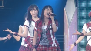 Riho Sayashi cried. In the last of her Morning Musume performances.