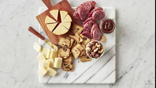 Hickory Farms | Charcuterie Essentials Gift Basket :06