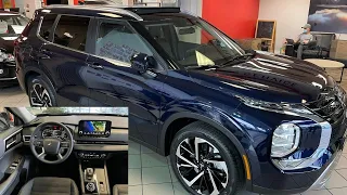 Mitsubishi Outlander 2022 LE- SHOWROOM walkaround - INTERIOR - faux suede seats. Cosmo Blue.