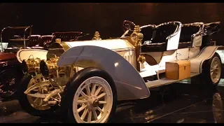 Музей Мерседес Бенц в Штутгарте. Первые машины.