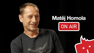 Matěj Homola (Wohnout) ON AIR: „Svaz českých bohémů spadl z nebe i s textem, proto je tak úspěšný.”