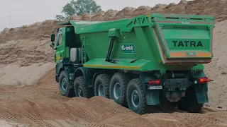 TATRA PHOENIX 10x10 - sandpit operation