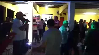 ELA SENTA DIFERENTE - OS FORROZEIROS DO SWING TOCANDO MUITO FORRÓ AO VIVO EM ARARUNA PB 2022