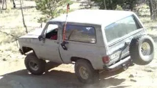 Rock Crawling in lifted K5 Blazer Diesel