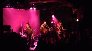 Tunng - Whith Whiskey (Live à La Maroquinerie 2013)