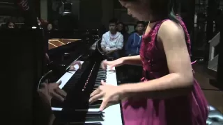 Annie (13) Plays Liszt's "Un Sospiro"