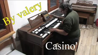 Casino' Lowrey  Heritage deluxe DSO 1