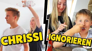 ARME CHRISSI - Wird den GANZEN TAG von allen IGNORIERT 🤣 Ash und Max