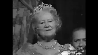 Queen Elizabeth The Queen Mother Attends Royal Variety Performance 1982